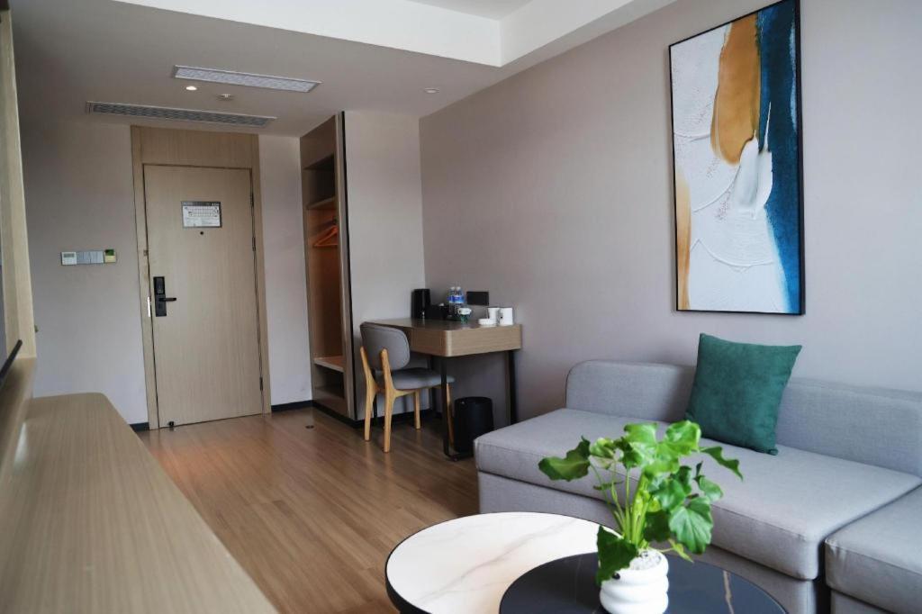 Greentree Inn Suzhou Industrial Zone Yangcheng Lake Weiting Mong Kok Express Hotel Exterior photo