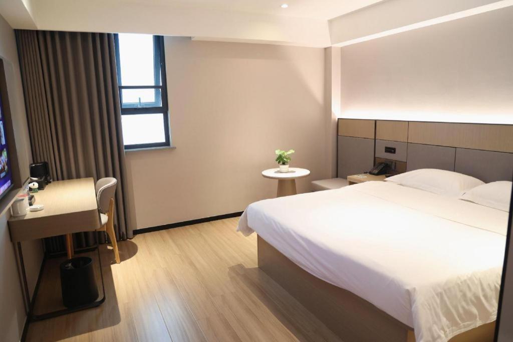 Greentree Inn Suzhou Industrial Zone Yangcheng Lake Weiting Mong Kok Express Hotel Exterior photo